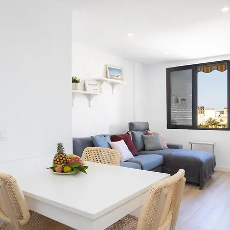 Home2book Stunning & Comfy Cruz *