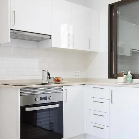 Home2book Stunning & Comfy Cruz